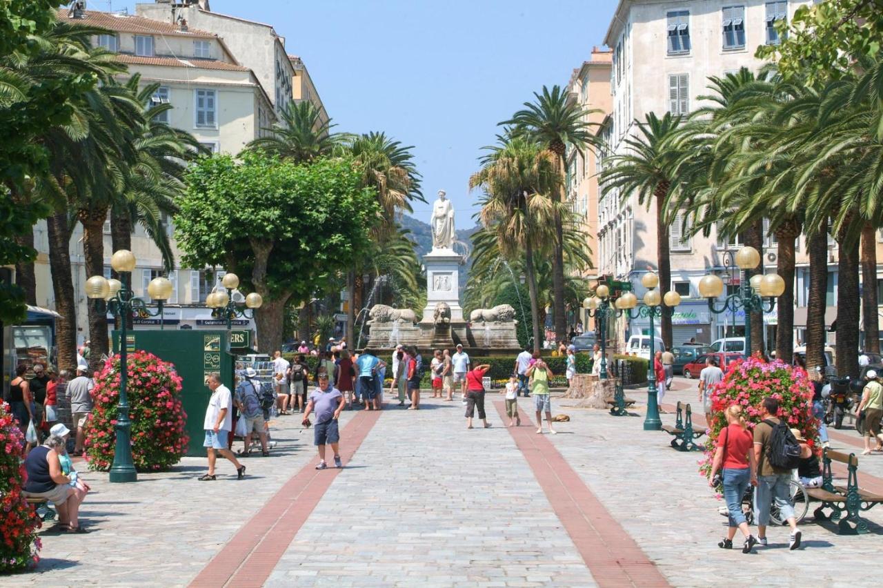 Appartement Avec Magnifique Vue Mer Ajaccio  Exterior foto
